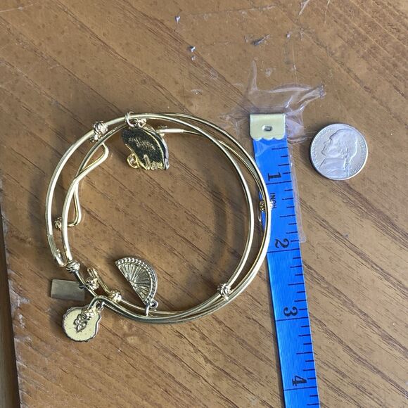 Lilly Pulitzer Bundle of 3 Bangle Charm Gold Tone Bracelets Elephant Shell Fruit - Picture 12 of 12